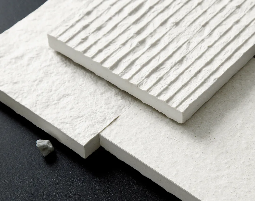 Lancement de la production de masse pour les carreaux d'extérieur pleine masse de 600 x 1 200 x 12 mm